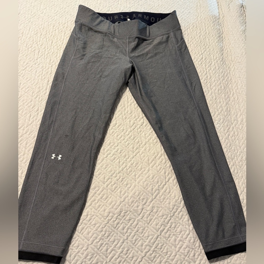 Under Armour compression headgear leggings